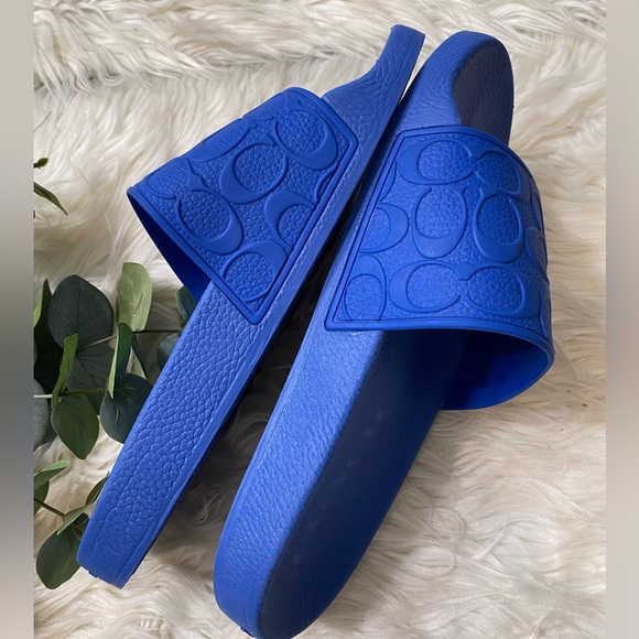 COACH Men's Signature Pool Slides - Picture 4 of 7